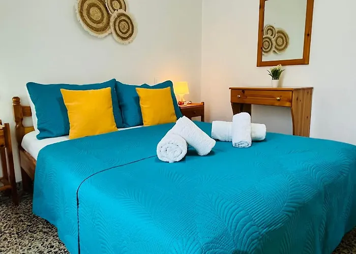 With The View * Skiathos stad