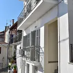 With The View * Skiathos stad