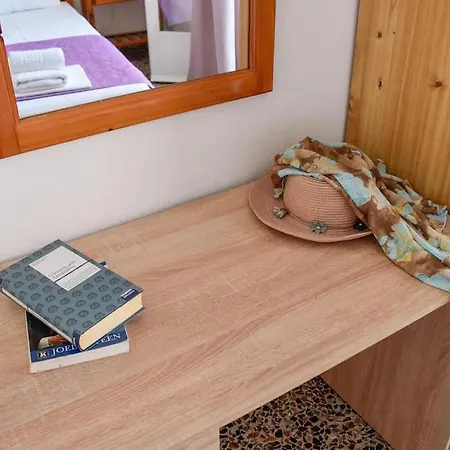 With The View Città di Skiathos