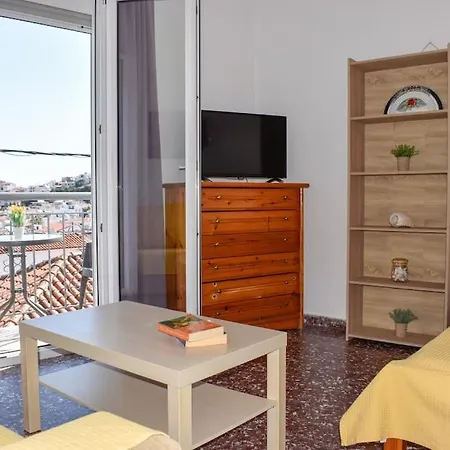 With The View Città di Skiathos