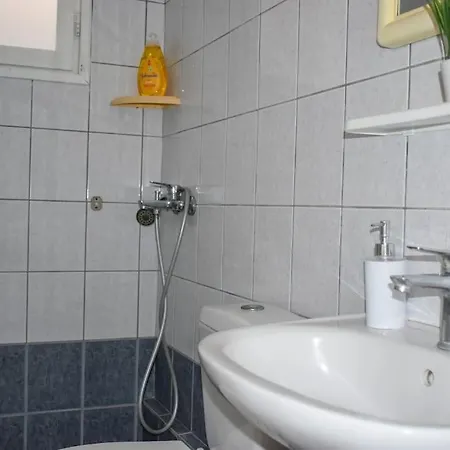 With The View İskados